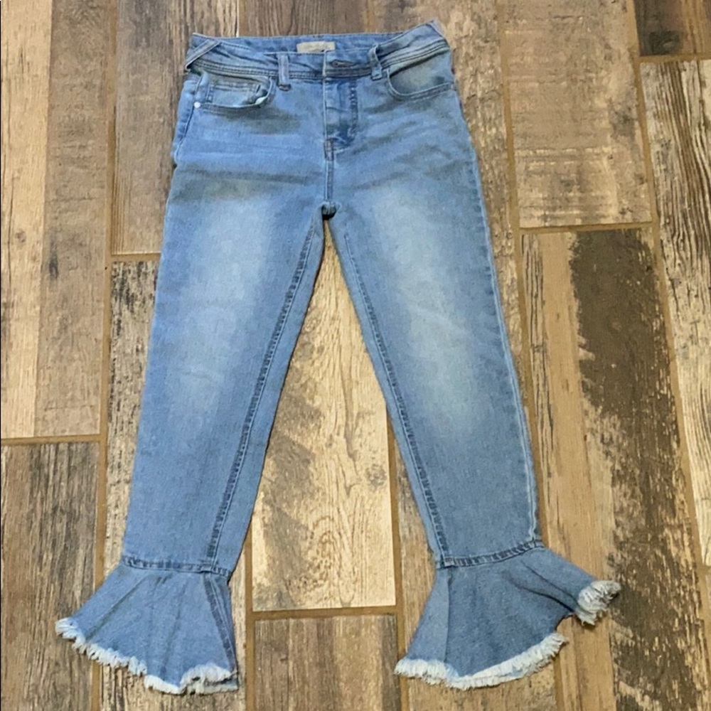 Ruffled/Flare Jeans